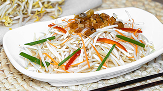 Bean Sprouts with Salted Fish
