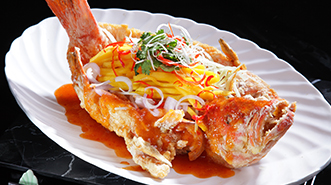 Deep Fried Garoupa w/ Homemde Mango Sauce